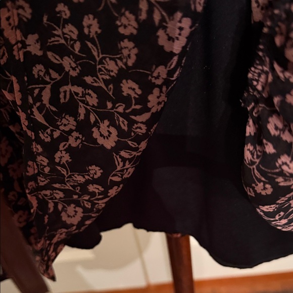 Francesca’s NWT Floral Off Shoulder Mini Dress Small Romantic Boho - Picture 7 of 10